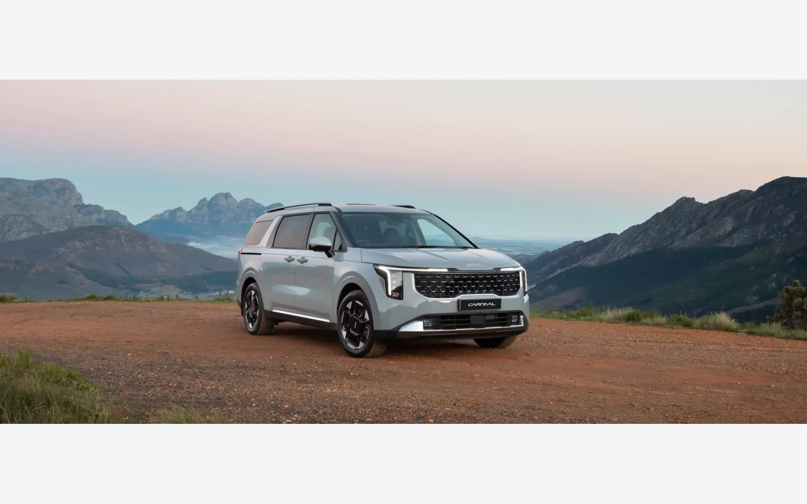 Kia Carnival — model imagery